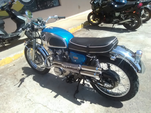 Motorcycle Dealer «J & R Cycle Shop», reviews and photos, 1431 Canton Rd NE, Marietta, GA 30066, USA