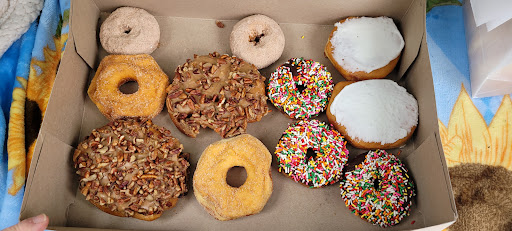 Donut Shop «Cresent Donut Shops», reviews and photos, 231 S Adams St, Bloomington, IN 47404, USA