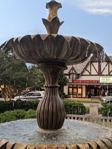 Movie Theater «Mariemont Theatre», reviews and photos, 6906 Wooster Pike, Cincinnati, OH 45227, USA