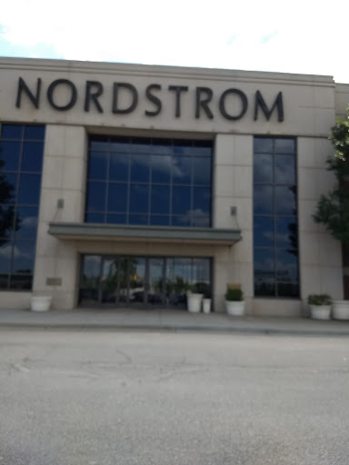 Department Store «Nordstrom Dulles Town Center», reviews and photos, 21090 Dulles Town Cir, Dulles, VA 20166, USA