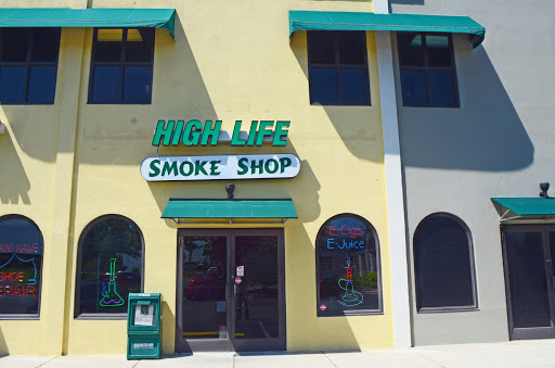 Vaporizer Store «High Life Smoke Shop», reviews and photos, 19501 W Catawba Ave, Cornelius, NC 28031, USA