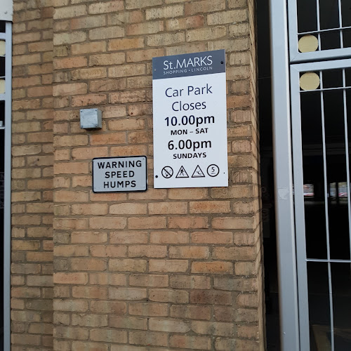 St Marks Lower Level Car Park - Parking garage