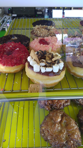 Donut Shop «AM Donut & Yogurt», reviews and photos, 305 Huntington Dr, Monrovia, CA 91016, USA
