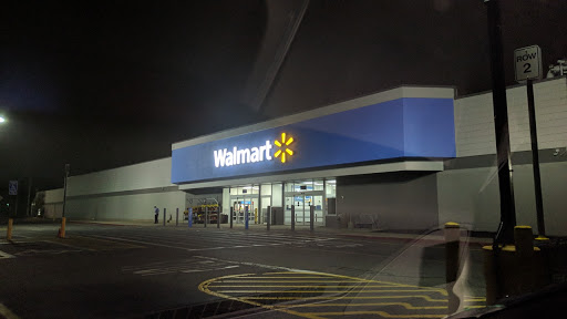 Discount Store «Walmart», reviews and photos, 55 Brooksby Village Way, Danvers, MA 01923, USA