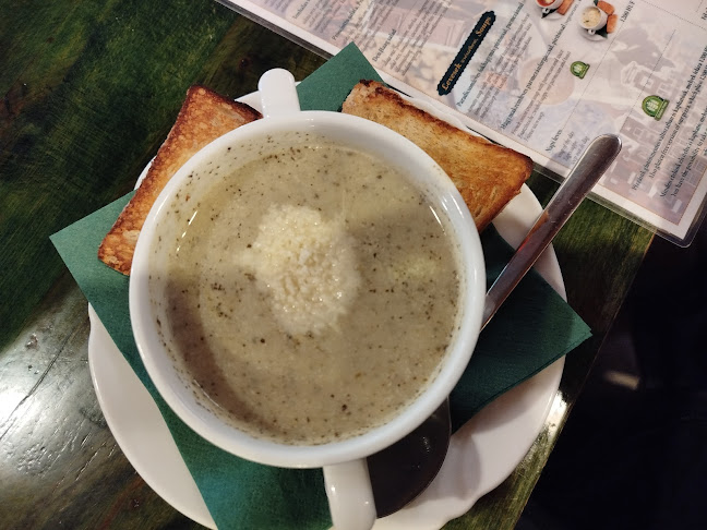 Den Haag Pizza restaurants - Budapest