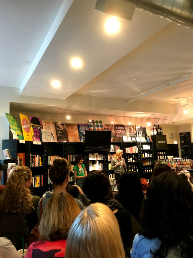 Book Store «The Book Cellar», reviews and photos, 4736 N Lincoln Ave, Chicago, IL 60625, USA