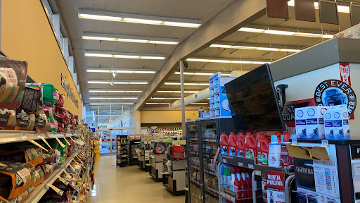 Grocery Store «Safeway», reviews and photos, 401 E Columbia River Hwy, Clatskanie, OR 97016, USA