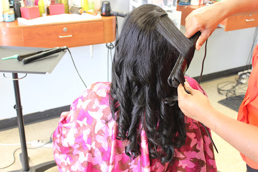 Hair Salon «Mercedes Dominican Hair Salon», reviews and photos, 2800 Canton Rd # 580, Marietta, GA 30066, USA