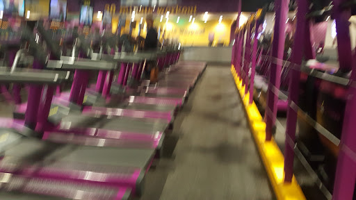 Gym «Planet Fitness», reviews and photos, 913 N 13th St #26, Harlingen, TX 78550, USA