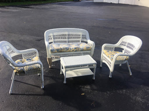 Furniture Store «Costless Warehouse Furniture», reviews and photos, 7859 S 180th St, Kent, WA 98032, USA