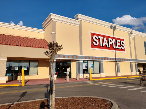Office Supply Store «Staples», reviews and photos, 4058 13th St, St Cloud, FL 34769, USA
