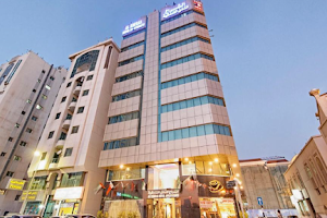 Al Sheraa Hotel Apartments image