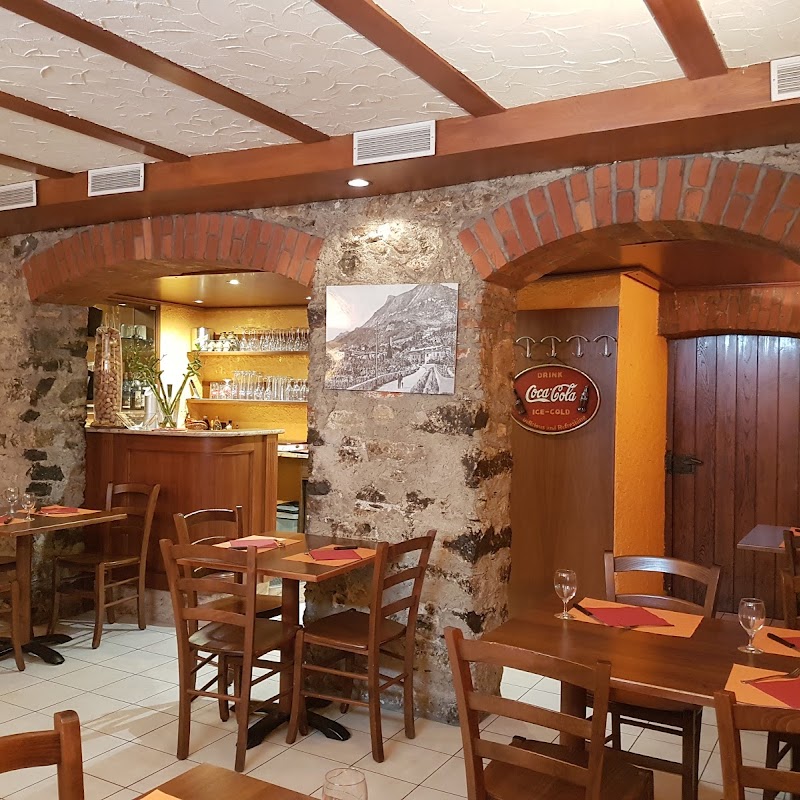 Osteria Pizzeria La Bettola da franco