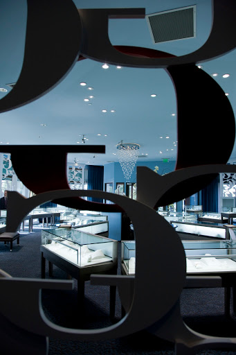 Jewelry Store «Gail Jewelers», reviews and photos, 844 Avocado Ave, Newport Beach, CA 92660, USA