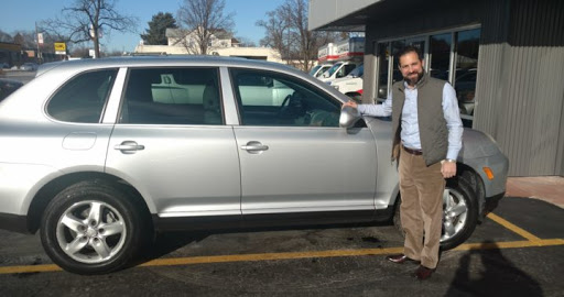 Auto Repair Shop «Auto Lab», reviews and photos, 400 S Milwaukee Ave, Libertyville, IL 60048, USA