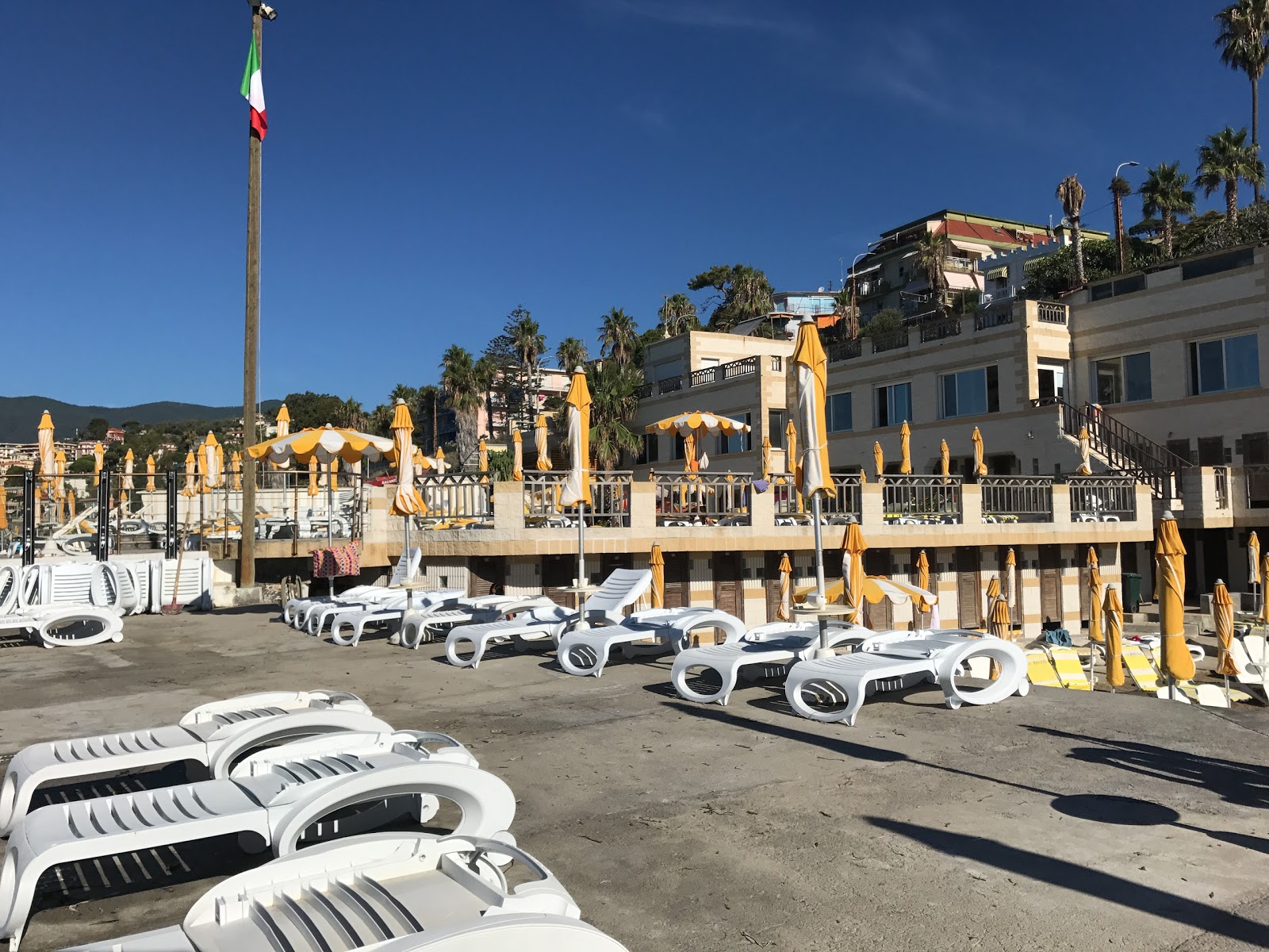 Photo of Bagni La Brezza beach resort area