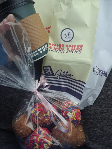 Donut Shop «Yum Yum Donuts», reviews and photos, 12201 Venice Blvd, Los Angeles, CA 90066, USA