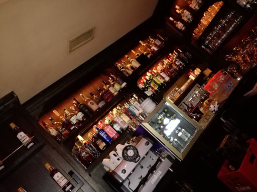 London pubs Granada