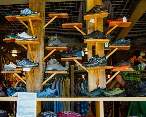 Ski Rental Service «Pinnacle Ski And Sports», reviews and photos, 3391 Mountain Rd, Stowe, VT 05672, USA