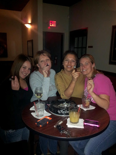 Tobacco Shop «Michaels Tobacco of Keller», reviews and photos, 750 S Main St #100, Keller, TX 76428, USA