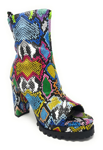 Shoe Store «Shoe Trend 2», reviews and photos, 2335 E 53rd St, Indianapolis, IN 46220, USA