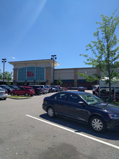 Warehouse club «BJ’s Wholesale Club», reviews and photos, 200 Crown Colony Dr, Quincy, MA 02169, USA