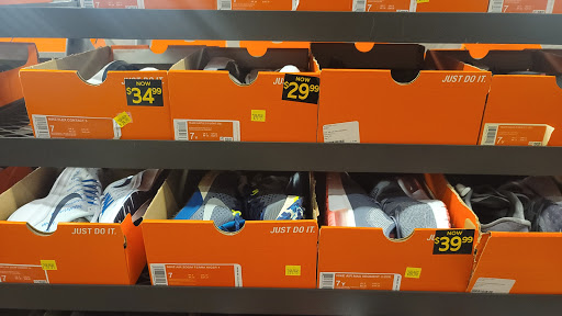 Clothing Store «Nike Clearance Store», reviews and photos, 250 E Palm Dr #185, Florida City, FL 33034, USA