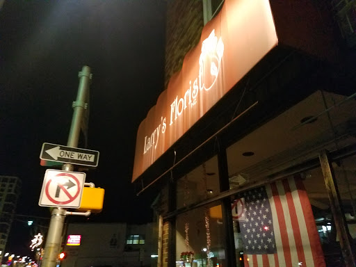 Florist «Larrys Florist», reviews and photos, 662 Anderson Ave, Cliffside Park, NJ 07010, USA