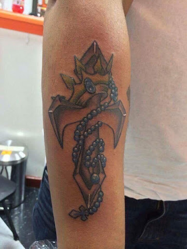 Explore be strong tattoo ideas, creative tattoo ideas in Goose Creek, available at Red Kirin Tattoo