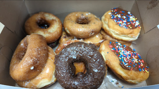 Donut Shop «Ridge Donut Cafe», reviews and photos, 1600 Portland Ave, Rochester, NY 14621, USA