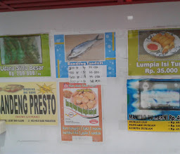 TOKO OLEH-OLEH KOTA DAENG photo