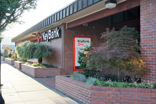 KeyBank in Shelton, Washington