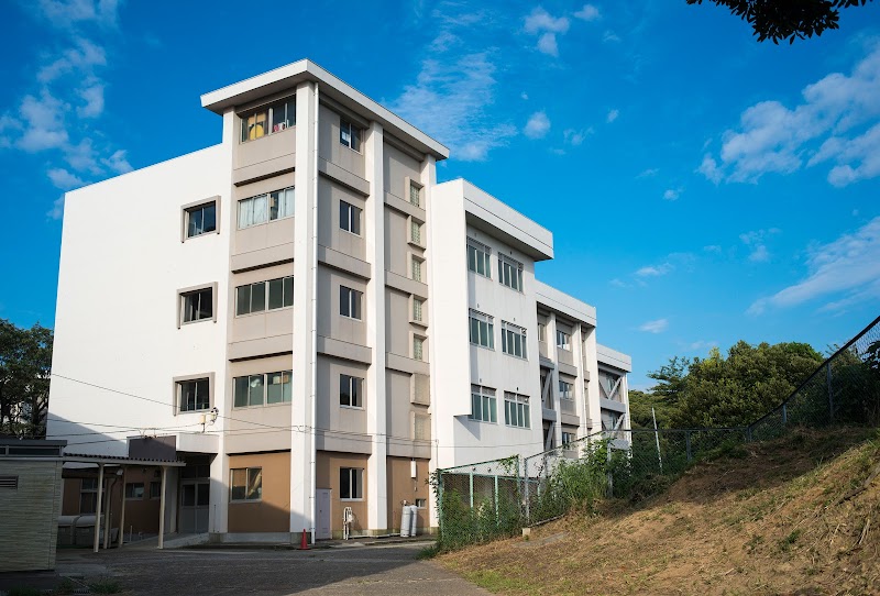 横須賀市立浦賀中学校 神奈川県横須賀市浦賀 中学校 学校 塾 グルコミ