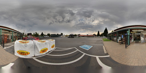 Pet Supply Store «Copper Creek Mercantile», reviews and photos, 4415 River Rd N, Keizer, OR 97303, USA