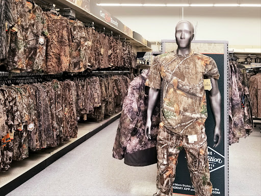 Sporting Goods Store «Academy Sports + Outdoors», reviews and photos, 6425 Garth Rd, Baytown, TX 77521, USA