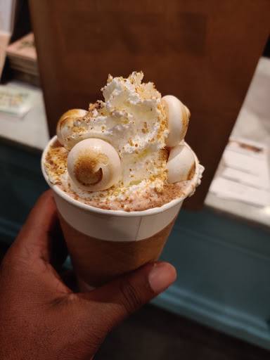 Cake Shop «Cake Life Bake Shop», reviews and photos, 1306 Frankford Ave, Philadelphia, PA 19125, USA