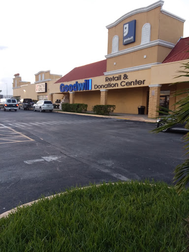 Thrift Store «Goodwill Retail & Donation Center», reviews and photos, 969 W Sugarland Hwy, Clewiston, FL 33440, USA