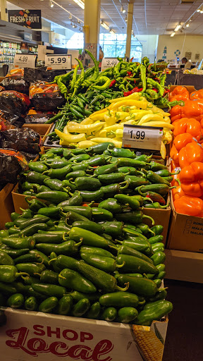 Grocery Store «Stop & Shop», reviews and photos, 2020 Norwich-New London Turnpike, Montville, CT 06353, USA