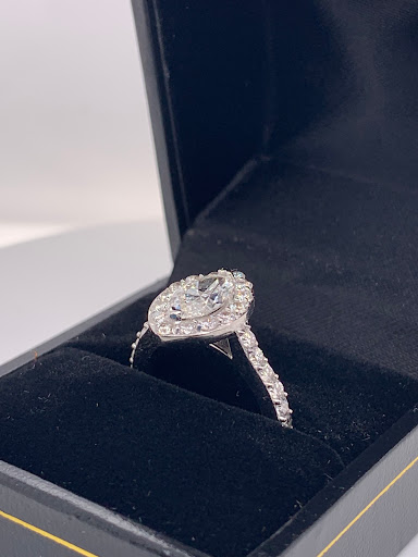 Jewelry Store «Aabhushan Jewelers», reviews and photos, 155 Wood Ave, Edison, NJ 08820, USA