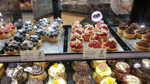 Grocery Store «Whole Foods Market», reviews and photos, 2411 N Federal Hwy, Pompano Beach, FL 33062, USA