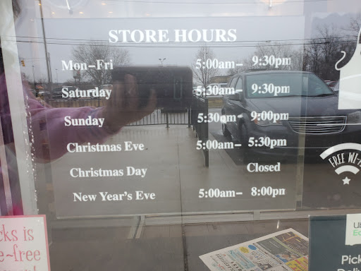 Coffee Shop «Starbucks», reviews and photos, 2080 N Telegraph Rd, Monroe, MI 48162, USA