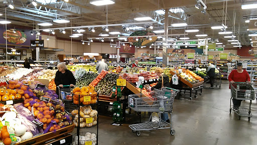 Grocery Store «Fred Meyer», reviews and photos, 11565 SW Pacific Hwy, Tigard, OR 97223, USA