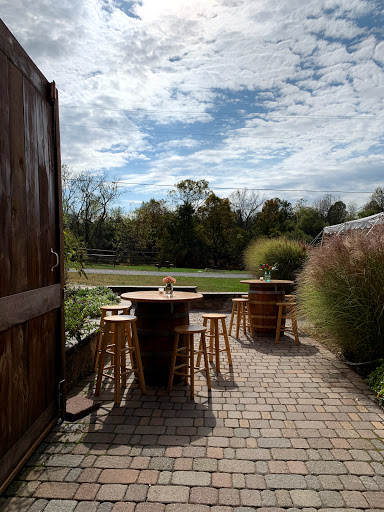 Vineyard «Unionville Vineyards», reviews and photos, 9 Rocktown Rd, Ringoes, NJ 08551, USA