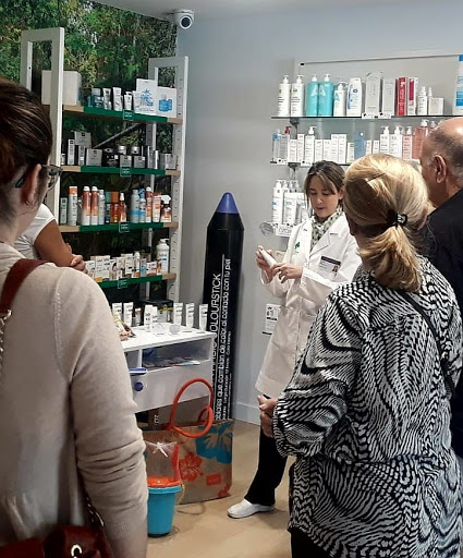 Farmacia Ronda de Triana 🍀