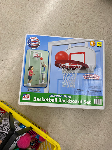 Discount Store «Dollar General», reviews and photos, 415 S Conococheague St, Williamsport, MD 21795, USA