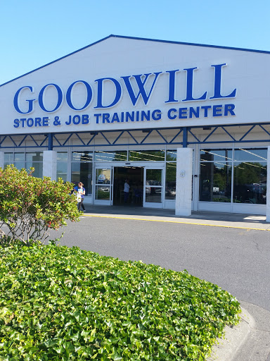 Thrift Store «Goodwill Mt. Vernon», reviews and photos