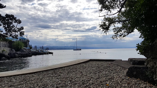 Recenzije Škrbići beach u Opatija - Bar