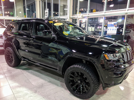 Jeep Dealer «Miracle Chrysler Dodge Jeep Ram», reviews and photos, 1290 Nashville Pike, Gallatin, TN 37066, USA