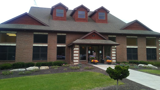 Golf Shop «Eagle Rock Golf Clubhouse & Pro Shop», reviews and photos, 191 Turnberry Ln, Hazle Township, PA 18202, USA