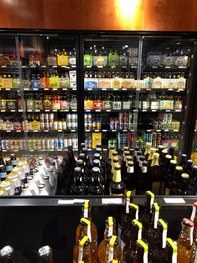 Liquor Store «Pearl Specialty Market & Spirits», reviews and photos, 900 NW Lovejoy St, Portland, OR 97209, USA